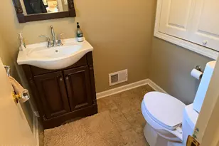 25 Holiday Rd, Manalapan Township, NJ 07726 - Photo 5