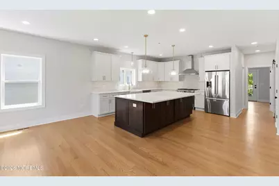 56 W Washington Avenue, Atlantic Highlands, NJ 07716 - Photo 7