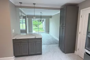 12 Eastport Ct, Red Bank, NJ 07701 - Photo 3