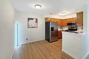 577 Windflower Ct, Morganville, NJ 07751 - Photo 11
