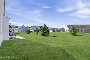 70 Eagle Ridge Cir, Lakewood, NJ 08701 - Photo 25