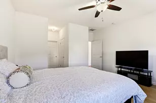 70 Eagle Ridge Cir, Lakewood, NJ 08701 - Photo 17