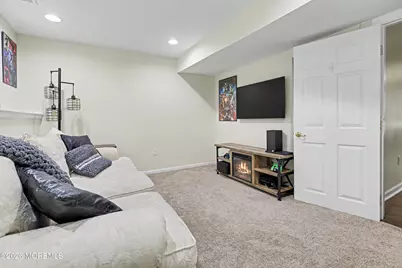 36 Saxton Road, Farmingdale, NJ 07727 - Photo 5