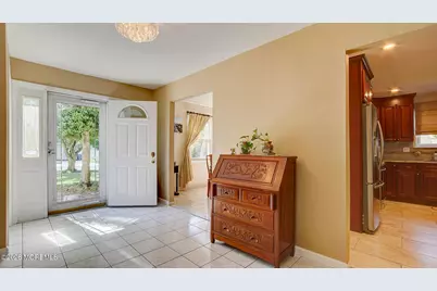 1 Rustic Lane, Matawan, NJ 07747 - Photo 5