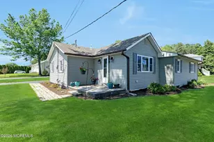 201 Commonwealth Blvd, Manchester Township, NJ 08759 - Photo 1