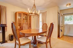 124 Concordia Cir, Monroe Township, NJ 08831 - Photo 5
