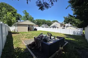 16 Leocadia Ct, Hazlet Township, NJ 07730 - Photo 15