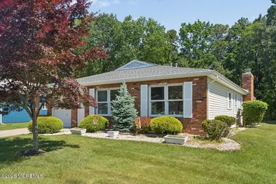 2 Thames Place, Brick, NJ 08723 - Photo 3