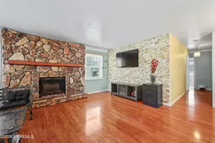 287 Church St, Aberdeen Township, NJ 07747 - Photo 5