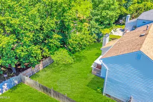6 Winchester Dr, Howell Township, NJ 07731 - Photo 33