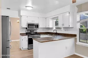 6 Winchester Dr, Howell Township, NJ 07731 - Photo 17