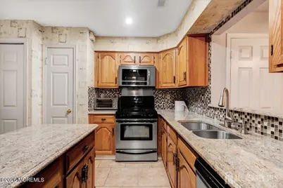38 Rutland Lane #Unit C, Monroe Township, NJ 08831 - Photo 9