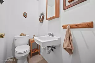 2 Montclair Ave, Neptune Township, NJ 07753 - Photo 15