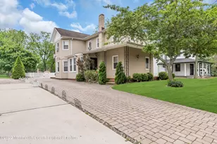 370 W Park Ave, Oakhurst, NJ 07755 - Photo 25