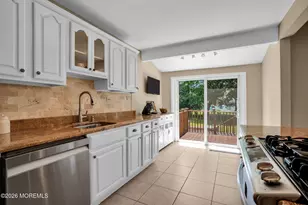 37 Gordons Corner Rd, Manalapan Township, NJ 07726 - Photo 27