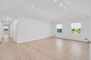 39 Arnold Blvd, Howell Township, NJ 07731 - Photo 13