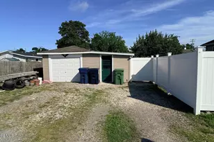 6 Spring St, Beachwood, NJ 08722 - Photo 5