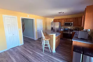 6 Spring St, Beachwood, NJ 08722 - Photo 9