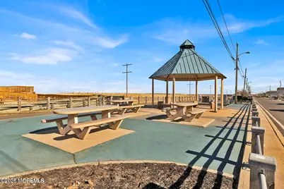 108 Newark Avenue, Union Beach, NJ 07735 - Photo 57