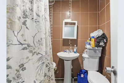 718 W Side Avenue, Jersey City, NJ 07306 - Photo 39