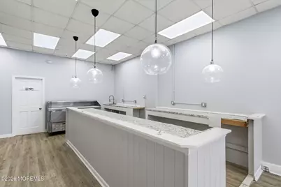 718 W Side Avenue, Jersey City, NJ 07306 - Photo 17