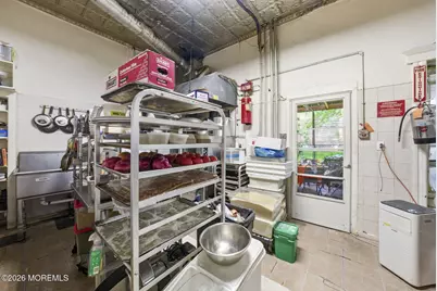 722 W Side Avenue, Jersey City, NJ 07306 - Photo 11