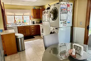 637 Sydney Ave, Union Beach, NJ 07735 - Photo 5