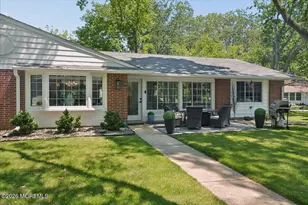 584B Lake Point Dr, Lakewood, NJ 08701 - Photo 25