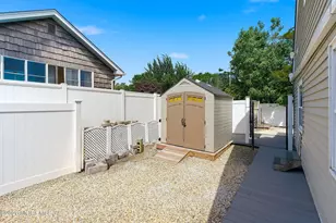 19 Harpoon St, Beachwood, NJ 08722 - Photo 33