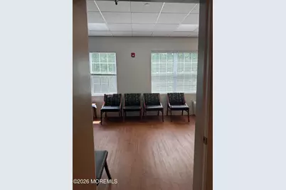 186 County Road 520 #Suite 3, Morganville, NJ 07751 - Photo 5