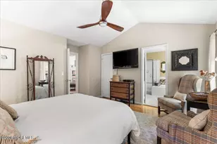 427 Dorchester Way, Manalapan Township, NJ 07726 - Photo 23