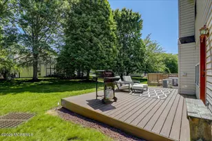 427 Dorchester Way, Manalapan Township, NJ 07726 - Photo 29