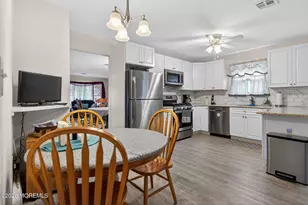 152 Pulaski Blvd, Toms River Township, NJ 08757 - Photo 7