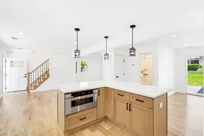 48 Kendall Drive NE, Sayreville, NJ 08859 - Photo 3