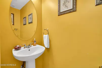 16 Sunningdale Circle, Manalapan Township, NJ 07726 - Photo 13
