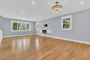 430 Church St, Belford, NJ 07718 - Photo 3
