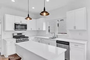 1514 Heck Ave, Neptune Township, NJ 07753 - Photo 9