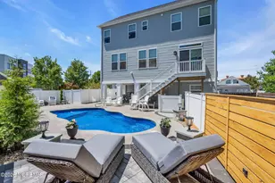 13 Lagoon Dr E, Toms River Township, NJ 08753 - Photo 3
