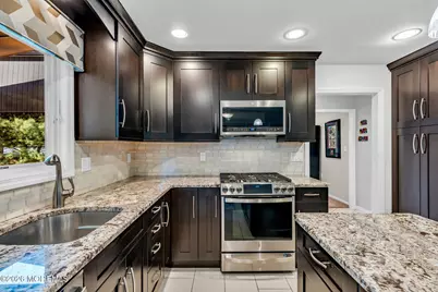 14 Scott Drive, Morganville, NJ 07751 - Photo 15