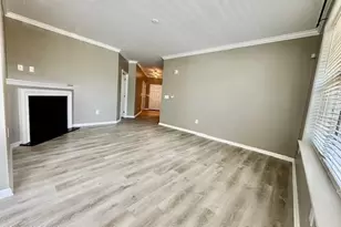 311 Mill Pond Wy, Eatontown, NJ 07724 - Photo 5