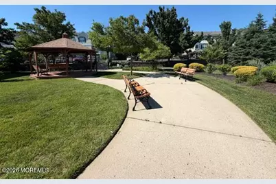311 Mill Pond Way, Eatontown, NJ 07724 - Photo 23
