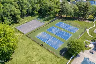 320 Harvard Pl, Morganville, NJ 07751 - Photo 29