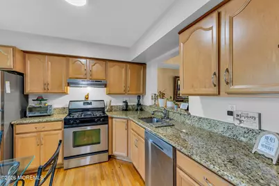 320 Harvard Place #320, Morganville, NJ 07751 - Photo 5