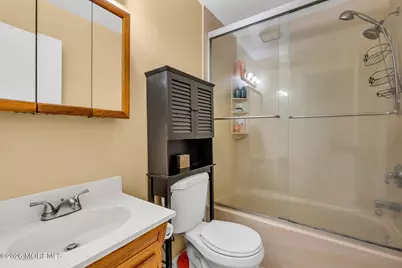 320 Harvard Place #320, Morganville, NJ 07751 - Photo 19