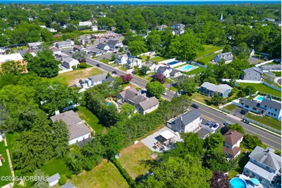 377 W Park Avenue, Oakhurst, NJ 07755 - Photo 9