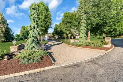 18 Haviland Drive, Millstone Township, NJ 08535 - Photo 9
