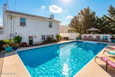 210 Laurel Court, Point Pleasant Beach, NJ 08742 - Photo 21