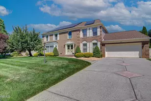 43 Homestead Cir, Marlboro Township, NJ 07746 - Photo 11