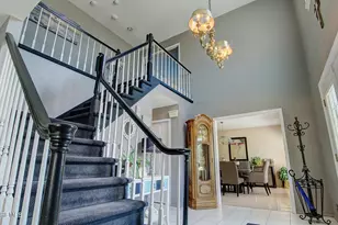 43 Homestead Cir, Marlboro Township, NJ 07746 - Photo 15