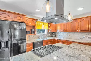 2722 W Bangs Ave, Neptune Township, NJ 07753 - Photo 21